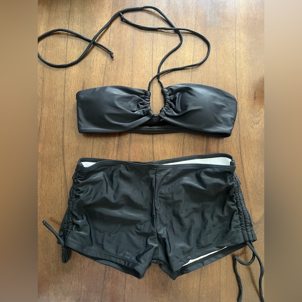 Black Strapless Bikini Set